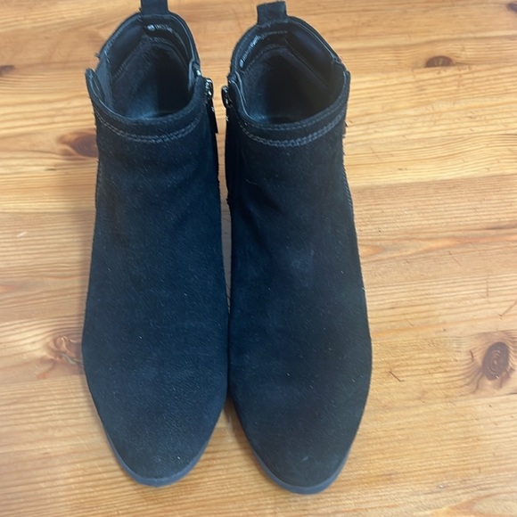 Blondo Idra Black Suede Ankle‎ Buckle waterproof Boot Size 8.5 M - Picture 3 of 13